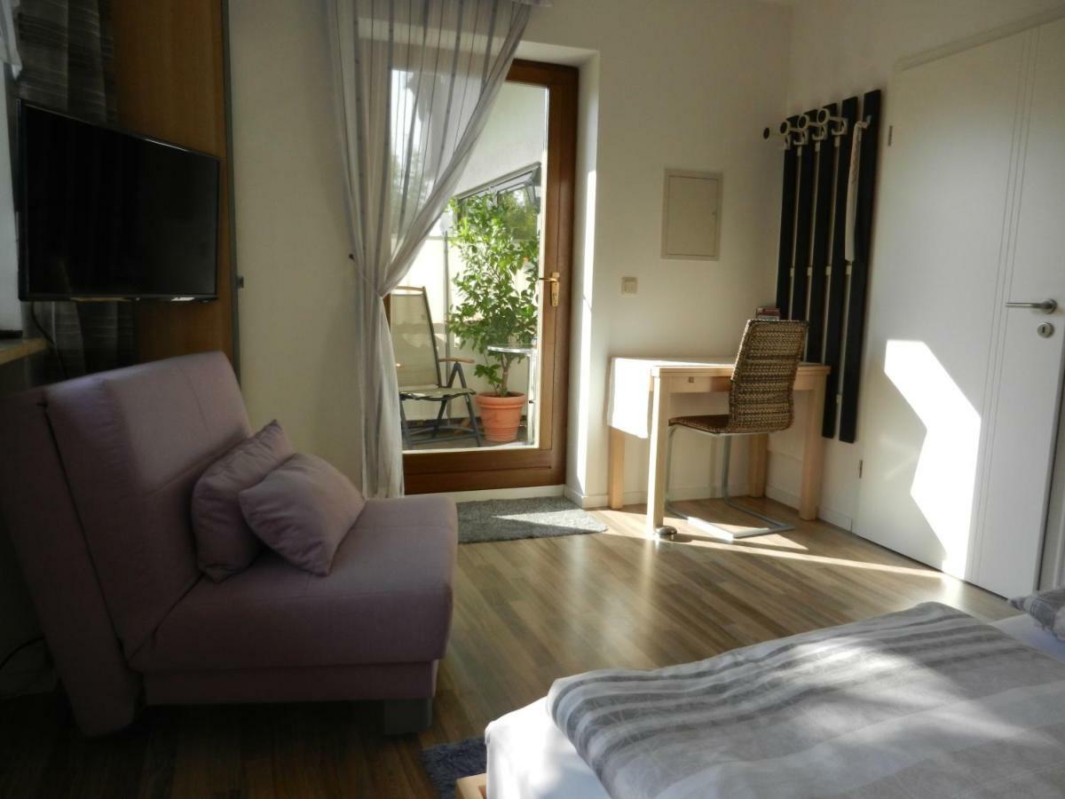 Apartment Am Stadtpark Neumarkt in der Oberpfalz Eksteriør billede
